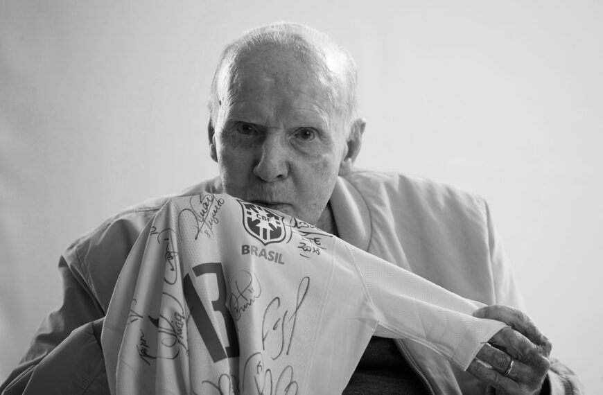 Morre ex-jogador e técnico Zagallo, aos 92 anos