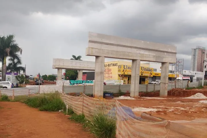 Prefeitura mantém prazo de entrega do viaduto da Leste-Oeste para maio deste ano