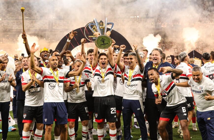 Rafael brilha nos pênaltis, São Paulo bate Palmeiras e é campeão da Supercopa do Brasil