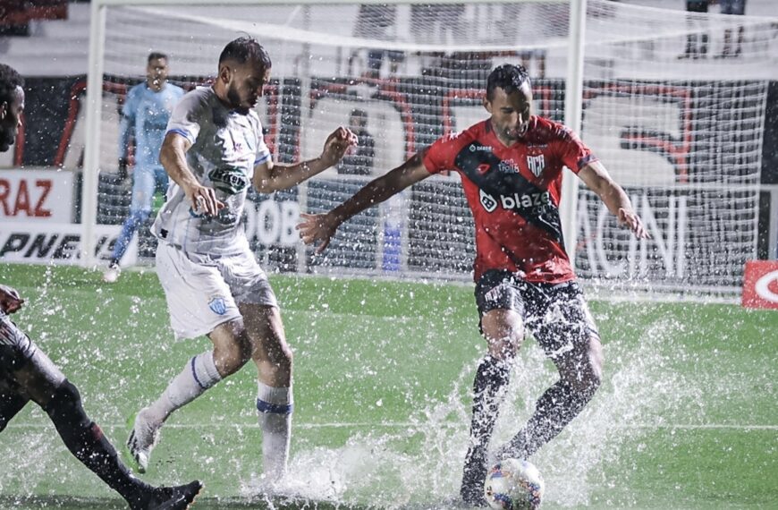 Jogo entre Atlético-GO e Crac é adiado para amanhã, por contas das fortes chuvas 