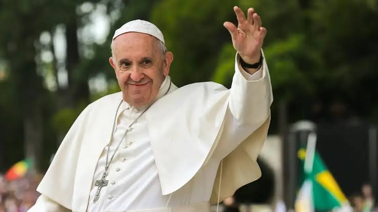 Morre o Papa Francisco, aos 88 anos 