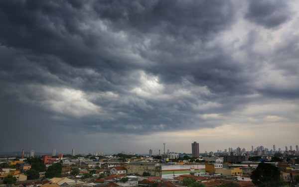 Previsão do tempo indica chuvas em todo estado de Goiás nesta semana 