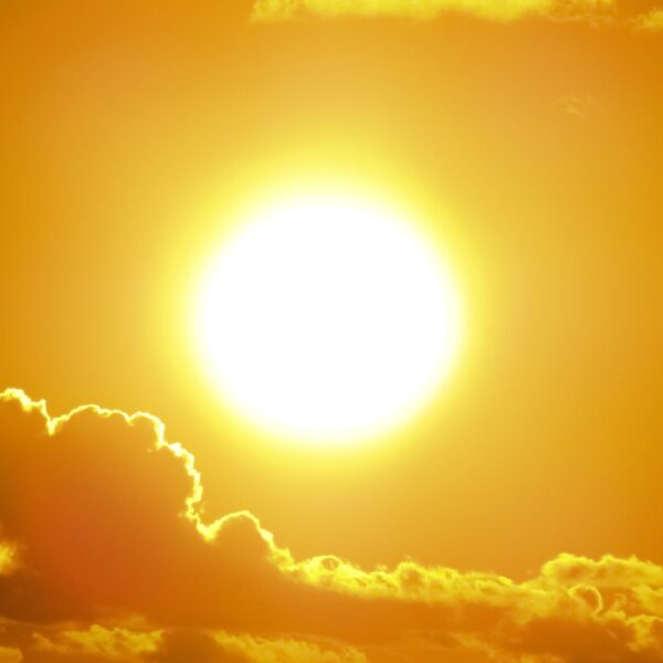 Calor recorde de quase 40°C é registrado na tarde desta segunda, em Goiânia 
